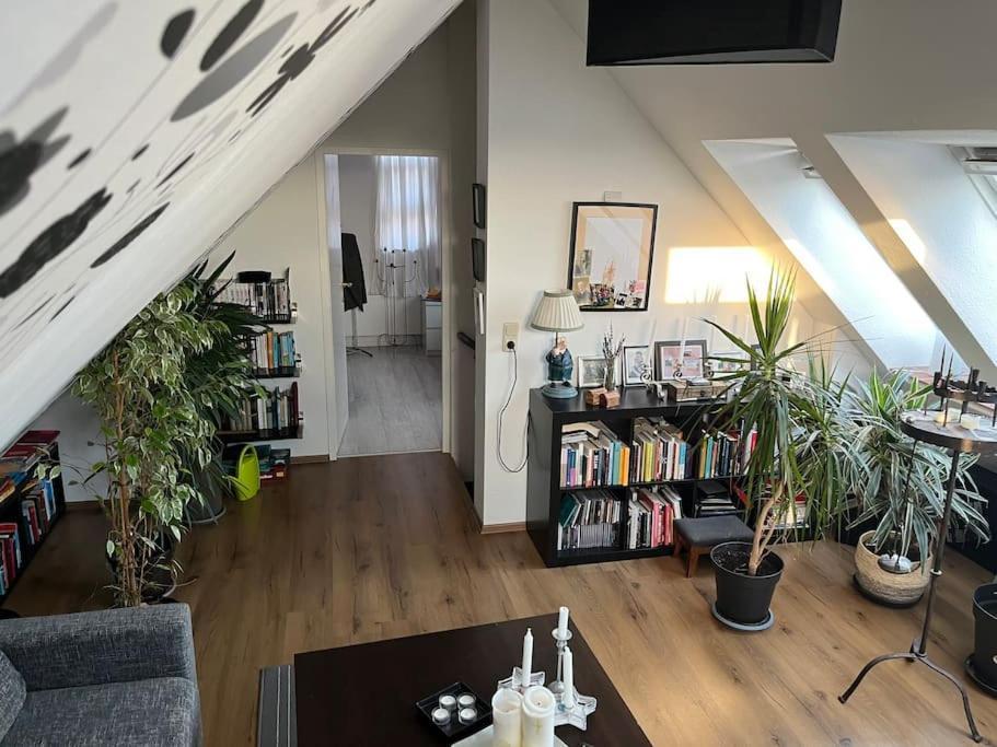 Gemuetliche Wohnung Mitten In エセンス エクステリア 写真